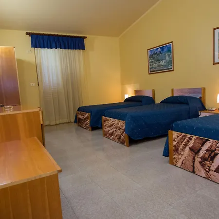 ホテル Il Gabbiano 3*